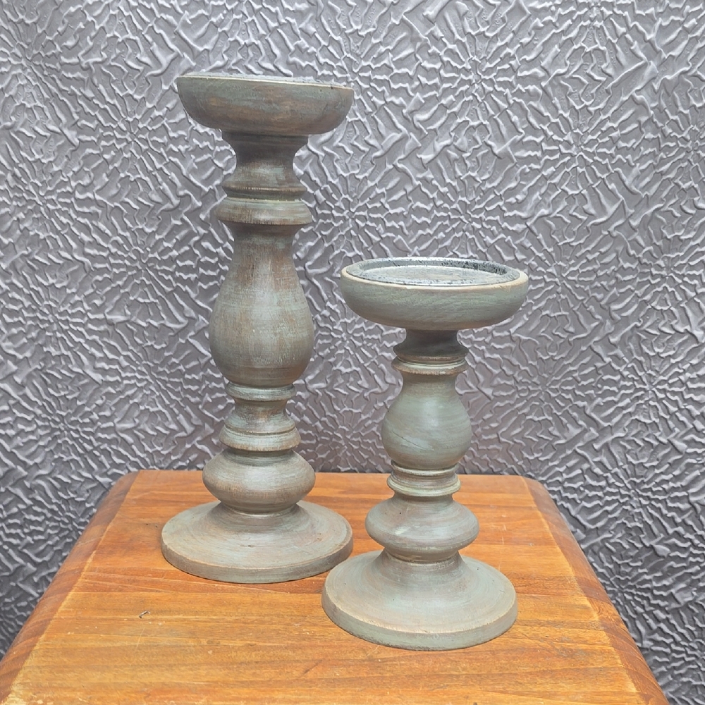 Ashland Two-Piece Distressed Brown Wood-Tone Candle Holders